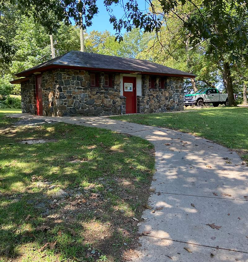 Restrooms Rockford Park